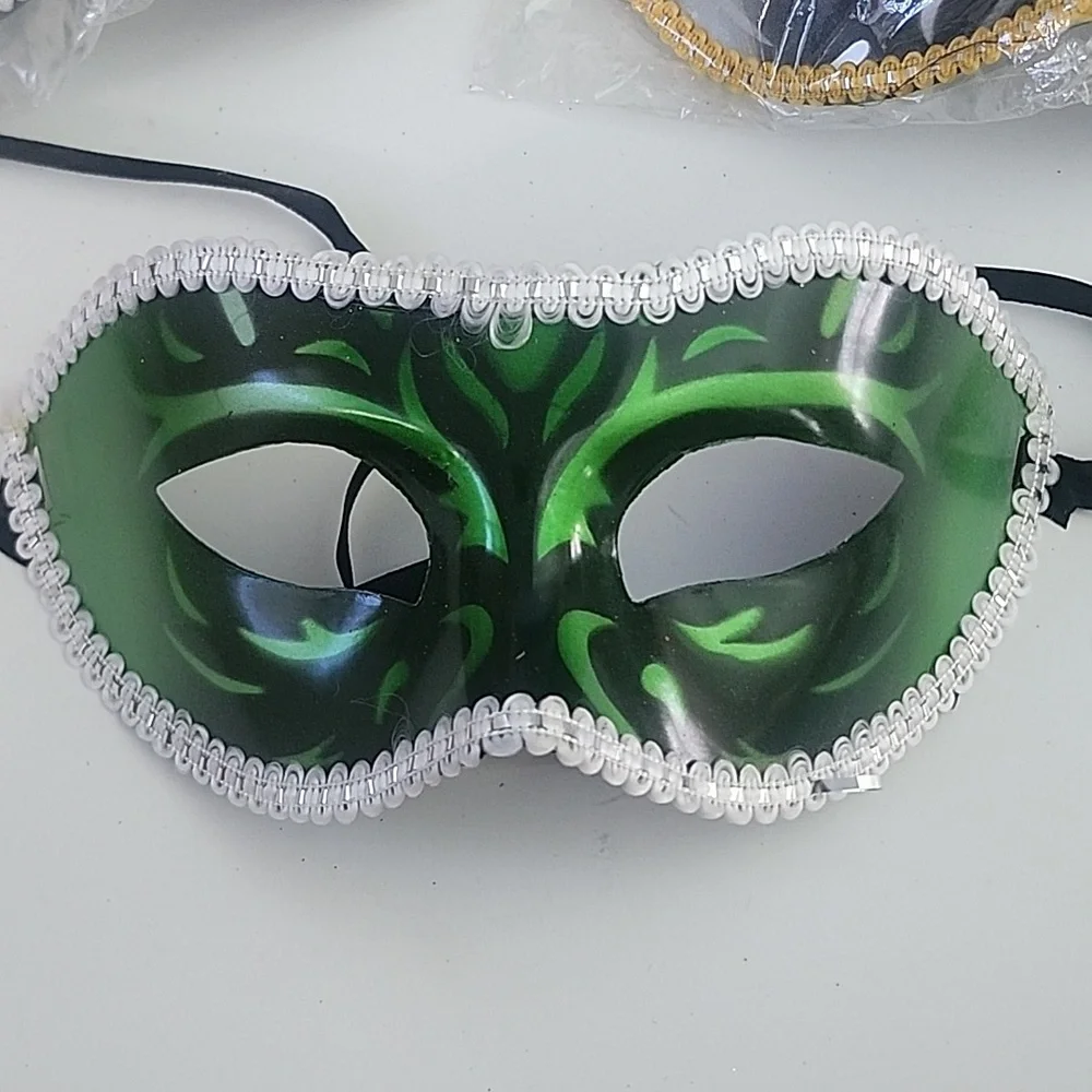 Colorful Masquerade Masks Set Costume